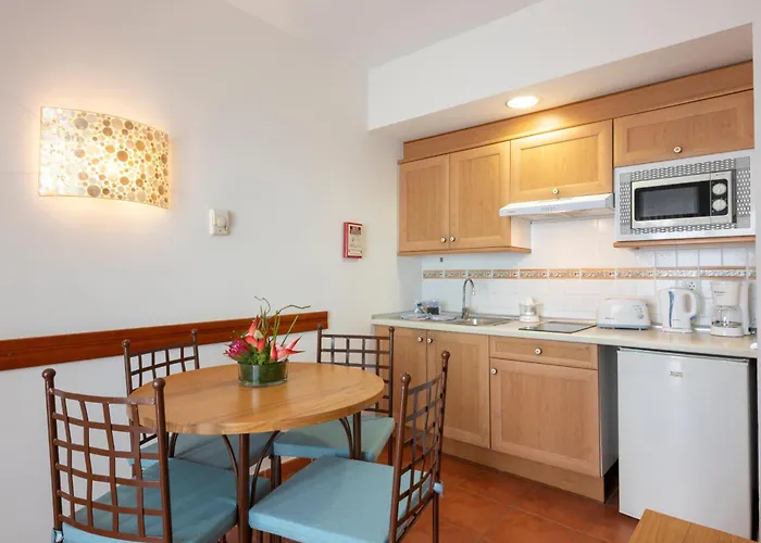 Gf Isabel 4* Адехе