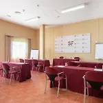 Gf Isabel Hotel