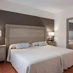 Hotel Gf Isabel 4*