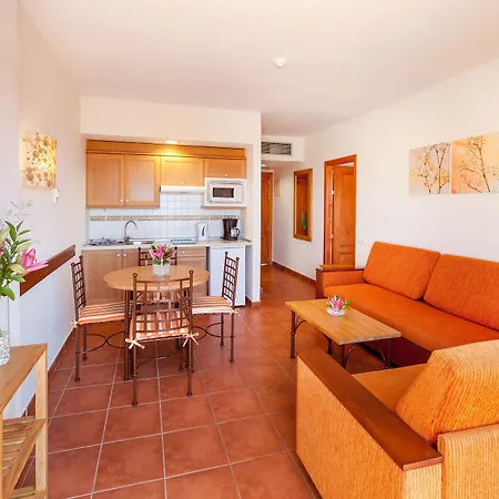 Gf Isabel Hotel 4*