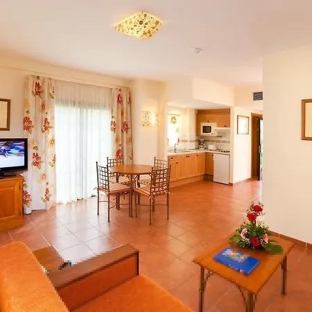 Hotel Gf Isabel 4*