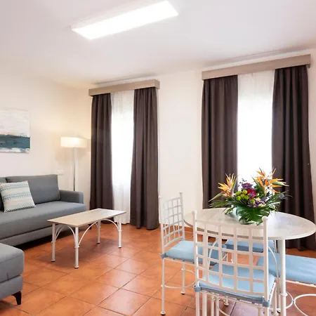 Gf 이사벨 4* 아데제