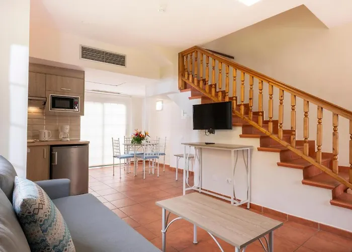 Gf Isabel Ξενοδοχείο 4*