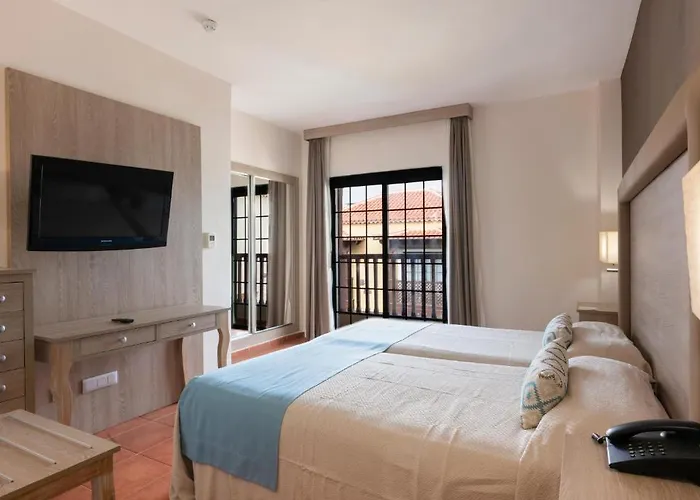 Hotell Gf Isabel Costa Adeje (Tenerife)